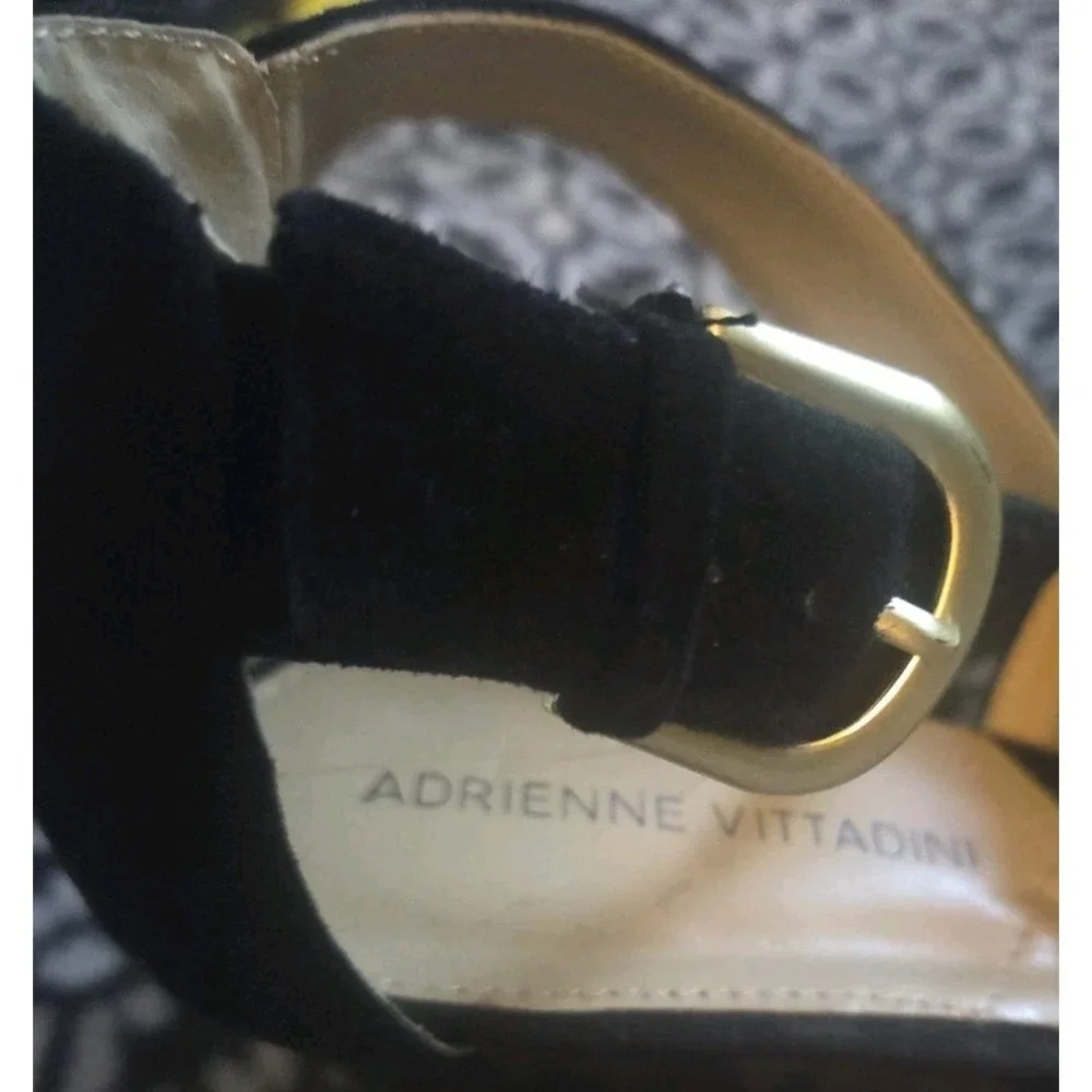 Adrienne Vittadini Black Suede‎ Wedge Sandals Peep Toe Ankle Strap Womens 7.5M